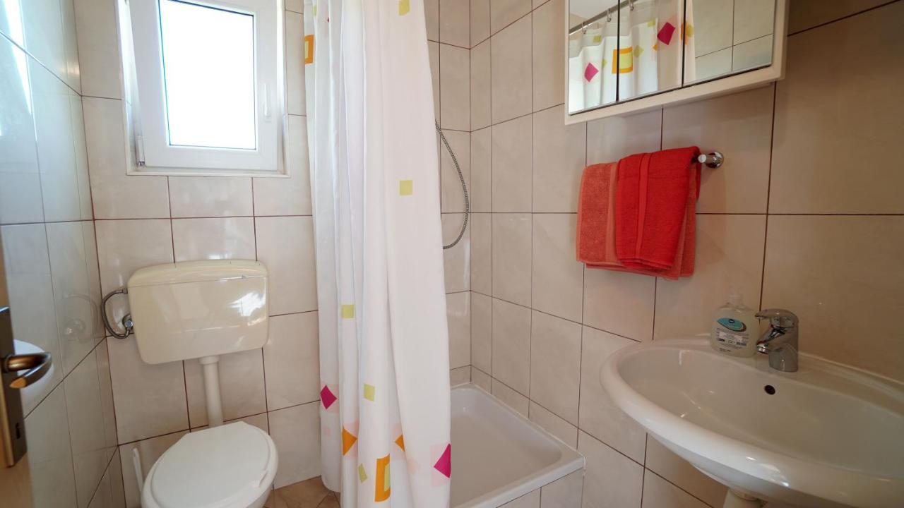 Apartments Kata Gornji Karin Ngoại thất bức ảnh