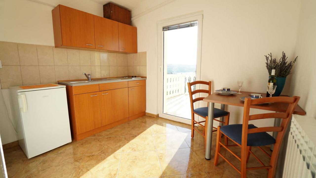 Apartments Kata Gornji Karin Ngoại thất bức ảnh