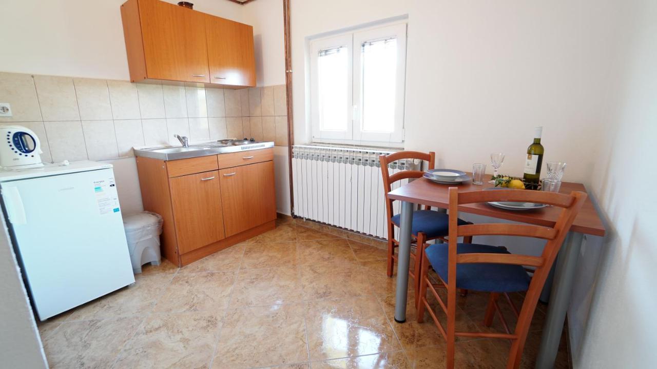 Apartments Kata Gornji Karin Ngoại thất bức ảnh
