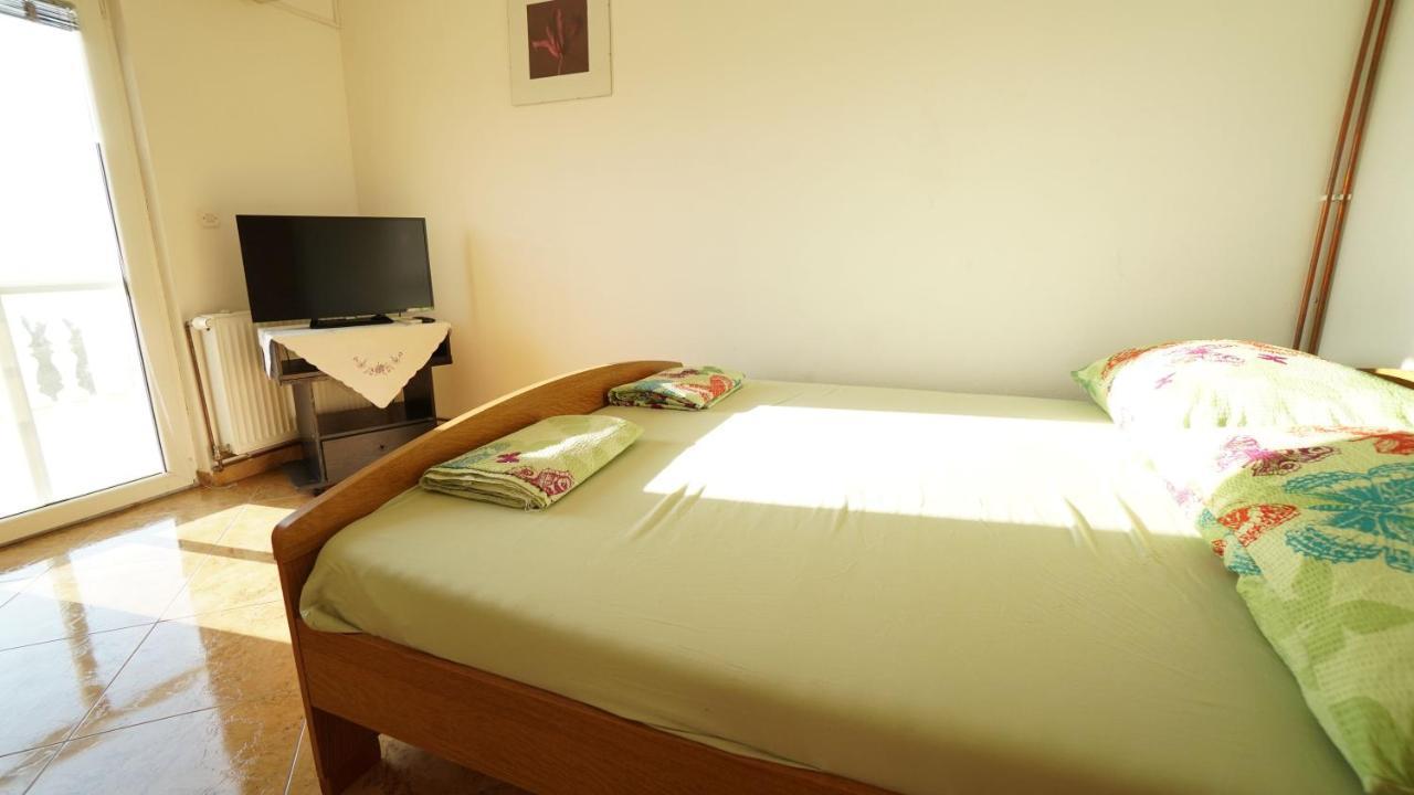 Apartments Kata Gornji Karin Ngoại thất bức ảnh